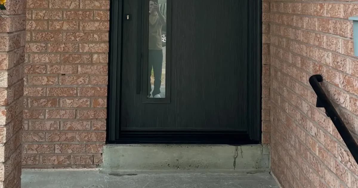 Front entry door security repair in Vaughan, Ontario